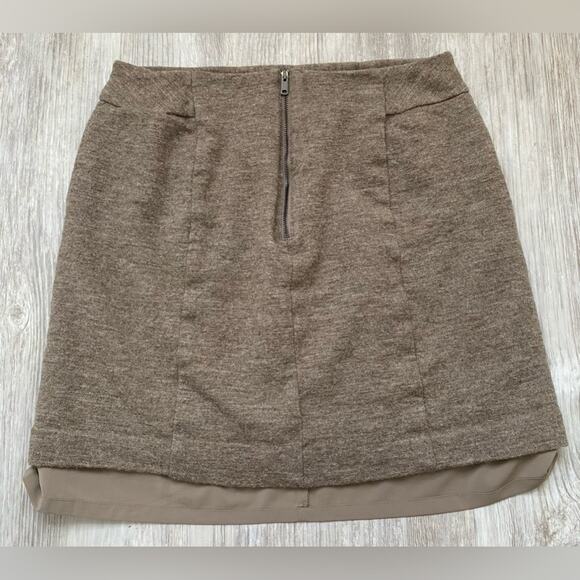 Ann Taylor | Women's Brown 100% Wool Back Zip A-Line Lined Career Skirt | 6 - Picture 3 of 4